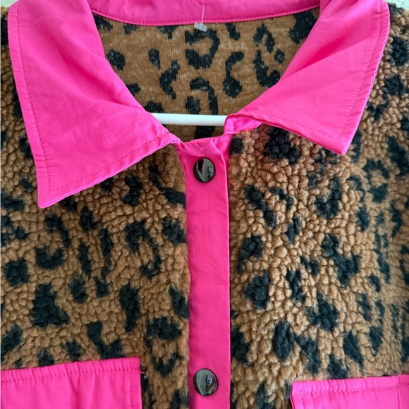 Leopard Shacket - Picture 3 of 6